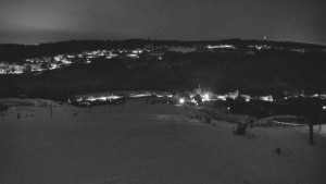 Skiareál Hlubočky - Horní část sjezdovky skiareálu Hlubočky - 2.1.2026 v 06:05