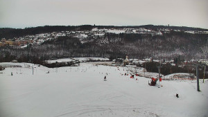 Skiareál Hlubočky - Horní část sjezdovky skiareálu Hlubočky - 2.1.2026 v 08:10