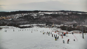 Skiareál Hlubočky - Horní část sjezdovky skiareálu Hlubočky - 2.1.2026 v 09:35