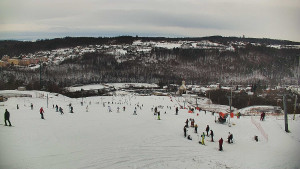 Skiareál Hlubočky - Horní část sjezdovky skiareálu Hlubočky - 2.1.2026 v 10:45