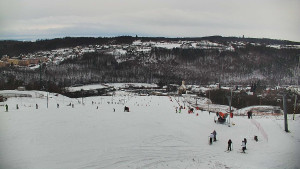 Skiareál Hlubočky - Horní část sjezdovky skiareálu Hlubočky - 2.1.2026 v 11:55