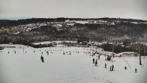 Skiareál Hlubočky - Horní část sjezdovky skiareálu Hlubočky - 2.1.2026 v 12:25