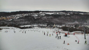 Skiareál Hlubočky - Horní část sjezdovky skiareálu Hlubočky - 2.1.2026 v 12:40