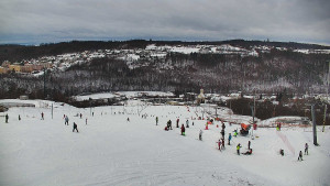 Skiareál Hlubočky - Horní část sjezdovky skiareálu Hlubočky - 2.1.2026 v 13:05