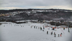 Skiareál Hlubočky - Horní část sjezdovky skiareálu Hlubočky - 2.1.2026 v 13:40