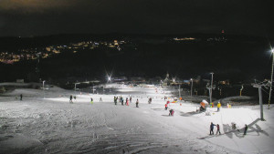 Skiareál Hlubočky - Horní část sjezdovky skiareálu Hlubočky - 2.1.2026 v 17:40