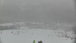 Horní část sjezdovky skiareálu Hlubočky