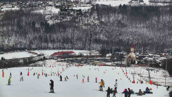 Horní část sjezdovky skiareálu Hlubočky