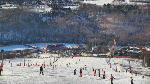 Skiareál Hlubočky - Horní část sjezdovky skiareálu Hlubočky - 18.1.2026 v 13:45