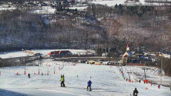 Horní část sjezdovky skiareálu Hlubočky