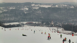 Horní část sjezdovky skiareálu Hlubočky