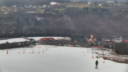 Horní část sjezdovky skiareálu Hlubočky