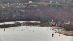 Horní část sjezdovky skiareálu Hlubočky