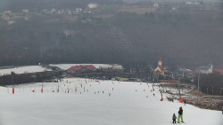 Horní část sjezdovky skiareálu Hlubočky