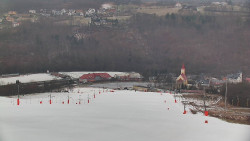 Horní část sjezdovky skiareálu Hlubočky