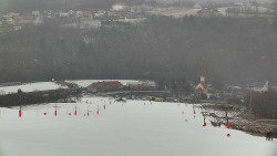 Horní část sjezdovky skiareálu Hlubočky