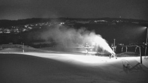 Skiareál Hlubočky - Horní část sjezdovky skiareálu Hlubočky - 1.2.2026 v 02:55 Skiareál Hlubočky - Horní část sjezdovky skiareálu Hlubočky - 1.2.2026 v 02:55