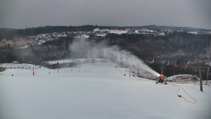 Skiareál Hlubočky - Horní část sjezdovky skiareálu Hlubočky - 1.2.2026 v 07:10