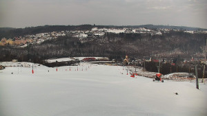 Skiareál Hlubočky - Horní část sjezdovky skiareálu Hlubočky - 1.2.2026 v 08:20