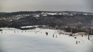 Skiareál Hlubočky - Horní část sjezdovky skiareálu Hlubočky - 1.2.2026 v 12:55 Skiareál Hlubočky - Horní část sjezdovky skiareálu Hlubočky - 1.2.2026 v 12:55