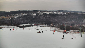 Skiareál Hlubočky - Horní část sjezdovky skiareálu Hlubočky - 1.2.2026 v 13:45