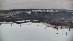 Skiareál Hlubočky - Horní část sjezdovky skiareálu Hlubočky - 1.2.2026 v 16:35