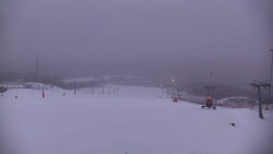 Horní část sjezdovky skiareálu Hlubočky