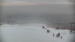 Horní část sjezdovky skiareálu Hlubočky