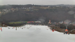 Horní část sjezdovky skiareálu Hlubočky