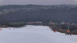 Horní část sjezdovky skiareálu Hlubočky