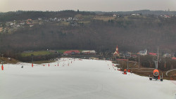 Horní část sjezdovky skiareálu Hlubočky