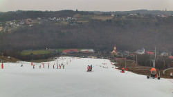 Horní část sjezdovky skiareálu Hlubočky