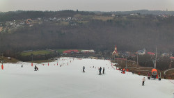 Horní část sjezdovky skiareálu Hlubočky