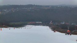 Horní část sjezdovky skiareálu Hlubočky