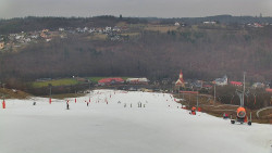 Horní část sjezdovky skiareálu Hlubočky