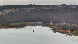 Horní část sjezdovky skiareálu Hlubočky