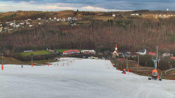 Horní část sjezdovky skiareálu Hlubočky