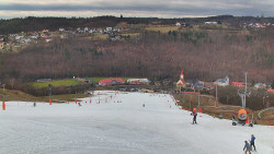 Horní část sjezdovky skiareálu Hlubočky