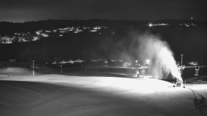 Skiareál Hlubočky - Horní část sjezdovky skiareálu Hlubočky - 16.2.2026 v 05:30