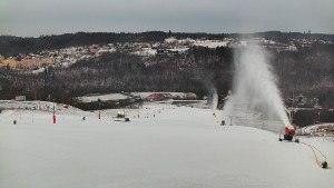 Skiareál Hlubočky - Horní část sjezdovky skiareálu Hlubočky - 16.2.2026 v 07:20