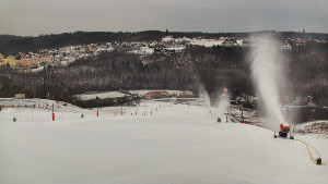 Skiareál Hlubočky - Horní část sjezdovky skiareálu Hlubočky - 16.2.2026 v 07:50