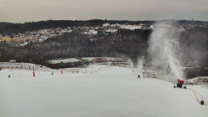 Skiareál Hlubočky - Horní část sjezdovky skiareálu Hlubočky - 16.2.2026 v 08:05
