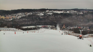 Skiareál Hlubočky - Horní část sjezdovky skiareálu Hlubočky - 16.2.2026 v 08:30