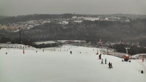 Skiareál Hlubočky - Horní část sjezdovky skiareálu Hlubočky - 16.2.2026 v 10:15