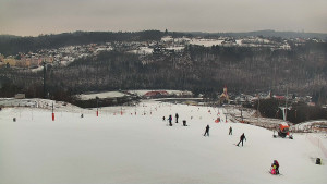 Skiareál Hlubočky - Horní část sjezdovky skiareálu Hlubočky - 16.2.2026 v 11:50