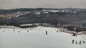 Skiareál Hlubočky - Horní část sjezdovky skiareálu Hlubočky - 16.2.2026 v 12:30