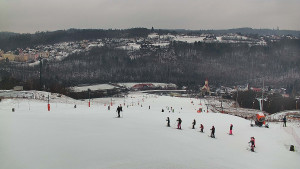 Skiareál Hlubočky - Horní část sjezdovky skiareálu Hlubočky - 16.2.2026 v 12:45