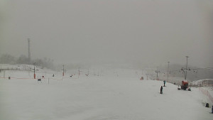 Skiareál Hlubočky - Horní část sjezdovky skiareálu Hlubočky - 16.2.2026 v 16:05