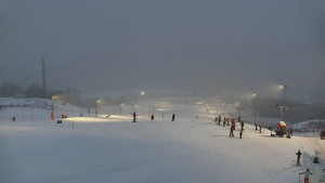 Skiareál Hlubočky - Horní část sjezdovky skiareálu Hlubočky - 16.2.2026 v 17:25