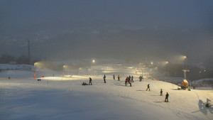 Skiareál Hlubočky - Horní část sjezdovky skiareálu Hlubočky - 16.2.2026 v 17:35